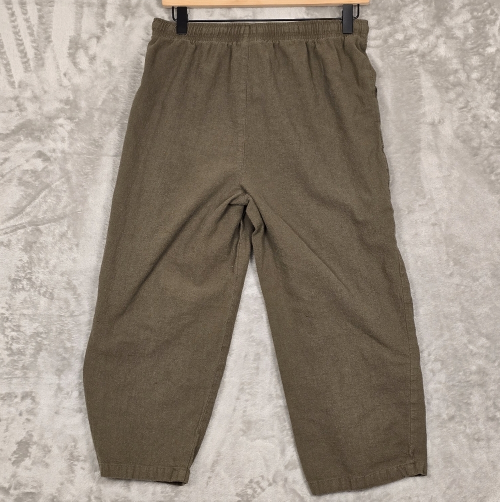Basic Editions Brown Relaxed Wide Leg Cropped Pants with Pockets Size - Picture 3 of 3